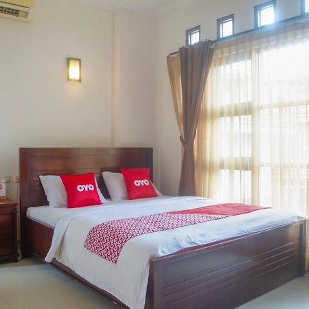 Hotel Oyo 3894 Karunia Muslim Syariah Jakarta Exteriér fotografie