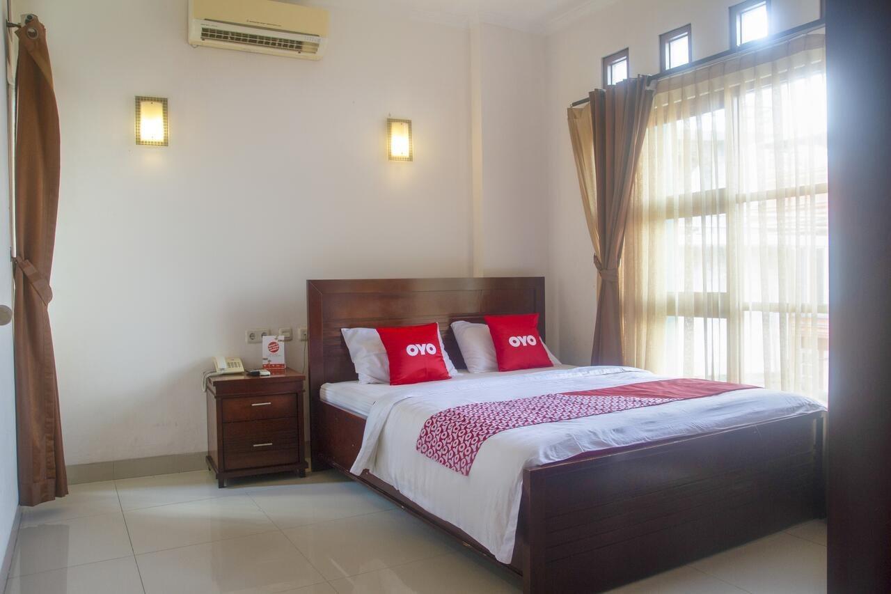 Hotel Oyo 3894 Karunia Muslim Syariah Jakarta Exteriér fotografie