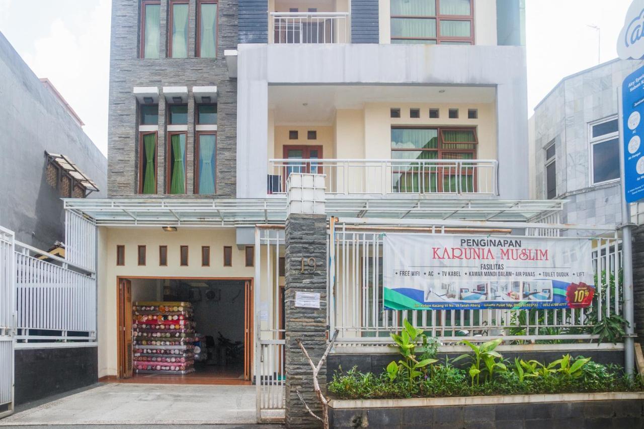 Hotel Oyo 3894 Karunia Muslim Syariah Jakarta Exteriér fotografie
