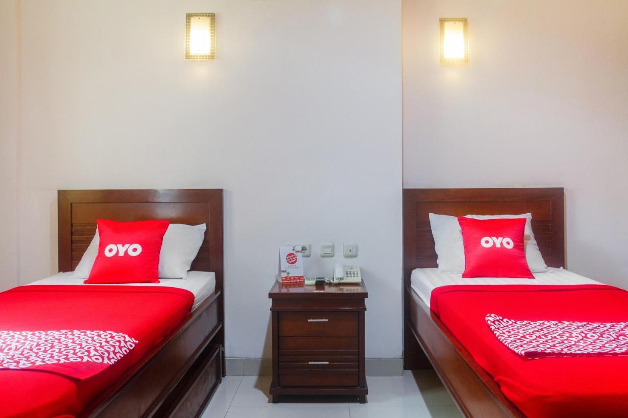 Hotel Oyo 3894 Karunia Muslim Syariah Jakarta Exteriér fotografie