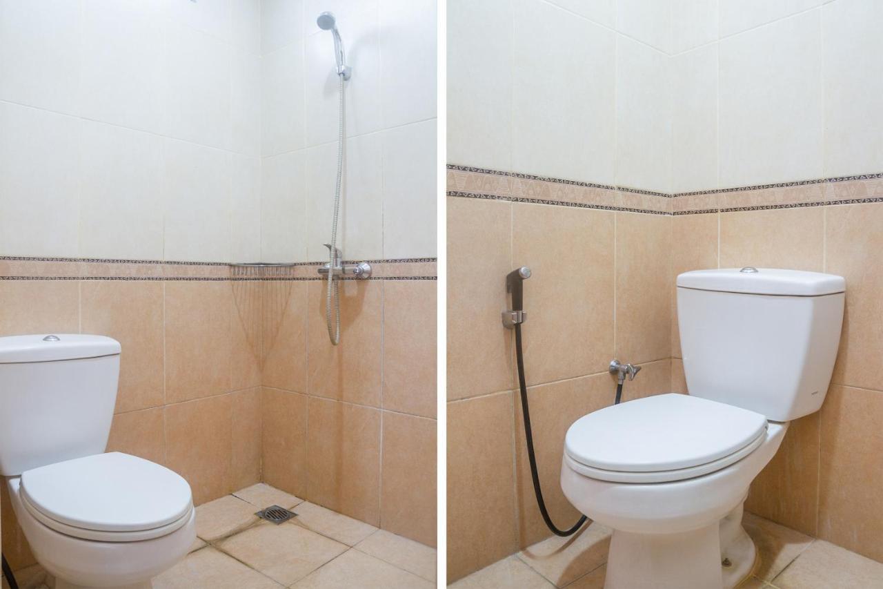 Hotel Oyo 3894 Karunia Muslim Syariah Jakarta Exteriér fotografie