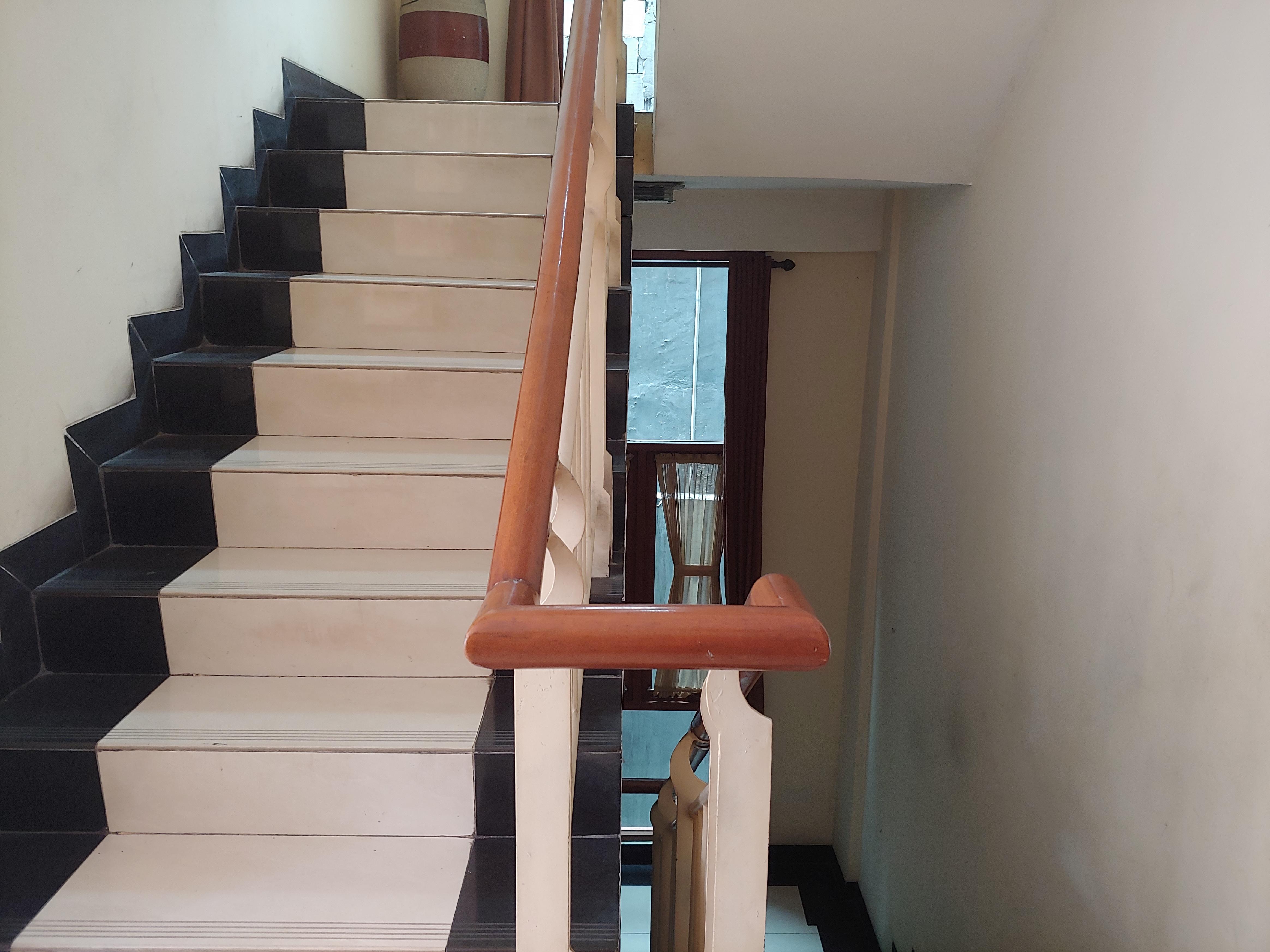 Hotel Oyo 3894 Karunia Muslim Syariah Jakarta Exteriér fotografie